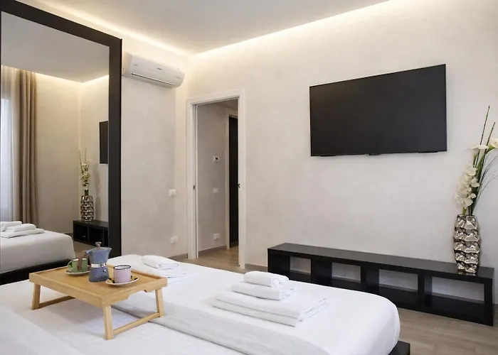 Luxury In Steps From Metro A Cornelia Rom